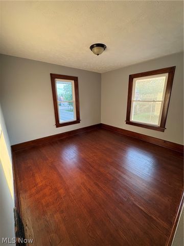 1207 Andrew Avenue NE, Massillon, OH 44646