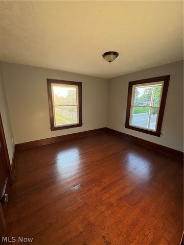 1207 Andrew Avenue NE, Massillon, OH 44646