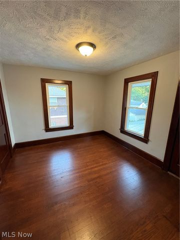 1207 Andrew Avenue NE, Massillon, OH 44646