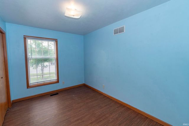 2611 Wynnewood Ct Court, Goshen, IN 46526