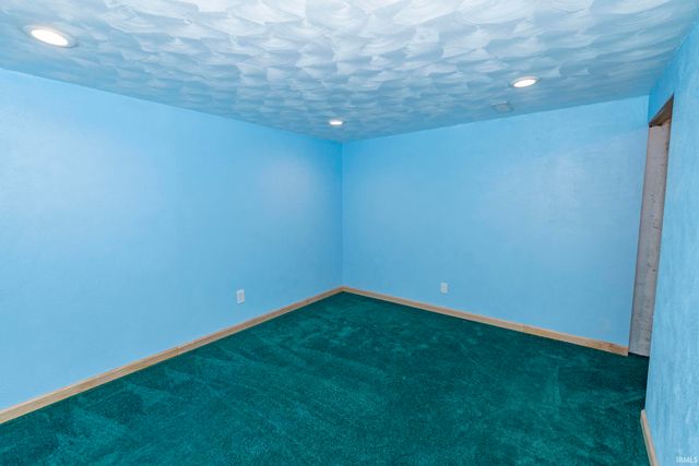 2611 Wynnewood Ct Court, Goshen, IN 46526