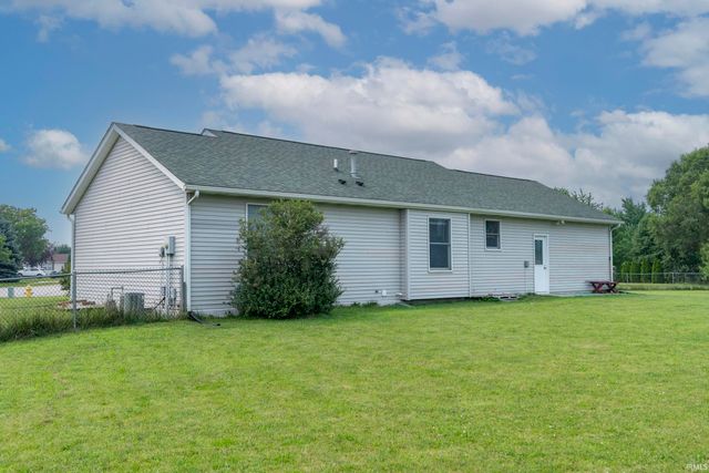 2611 Wynnewood Ct Court, Goshen, IN 46526