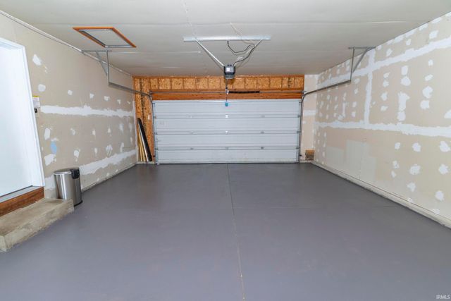 2611 Wynnewood Ct Court, Goshen, IN 46526