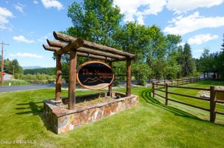 1599 Saddleback Dr, Naples, ID 83805