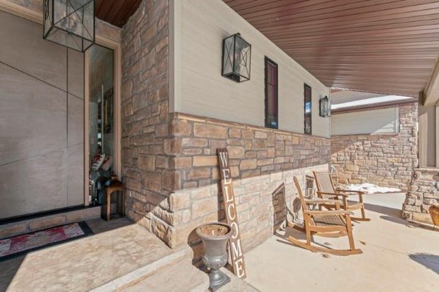 457 Green Cypress Road, Shell Knob, MO 65747