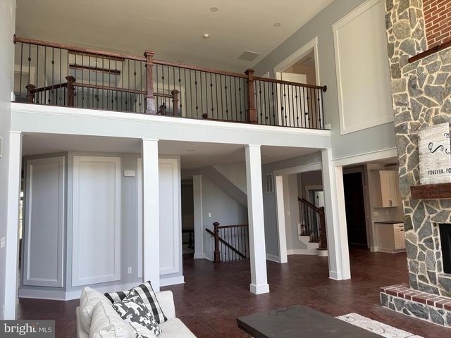 5482 SUMMIT BRIDGE RD, Townsend, DE 19734