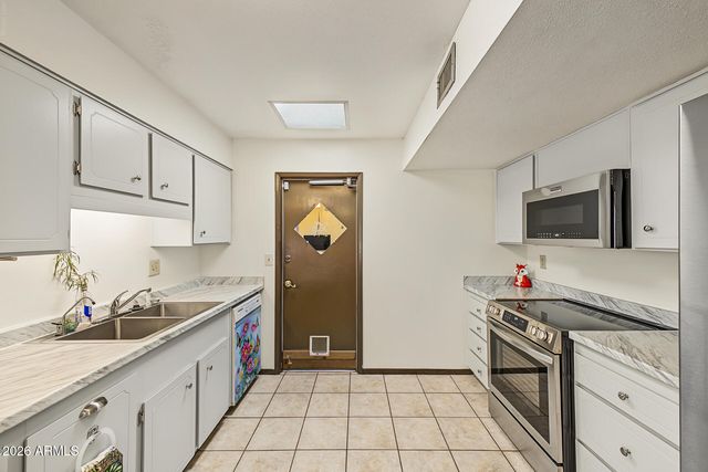 10831 W SANTA FE Drive, Sun City, AZ 85351