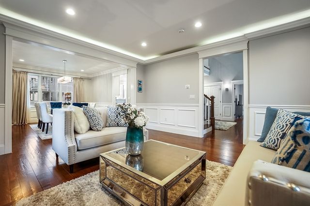 57 Walnut St, Newton, MA 02460