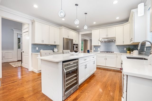 57 Walnut St, Newton, MA 02460