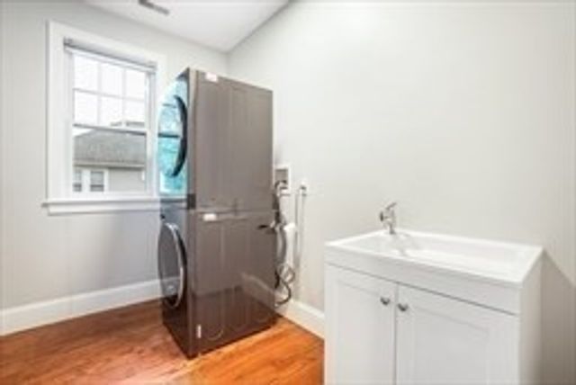 57 Walnut St, Newton, MA 02460