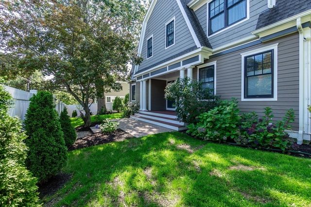 57 Walnut St, Newton, MA 02460