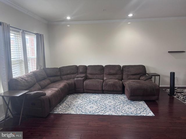 7359 SAINT MARGARETS BLVD, Hanover, MD 21076