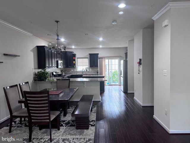 7359 SAINT MARGARETS BLVD, Hanover, MD 21076