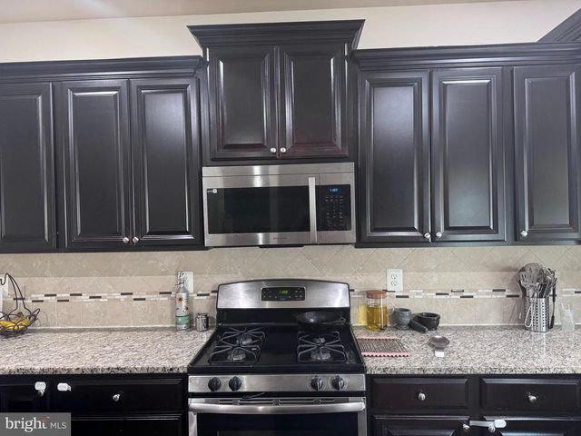 7359 SAINT MARGARETS BLVD, Hanover, MD 21076
