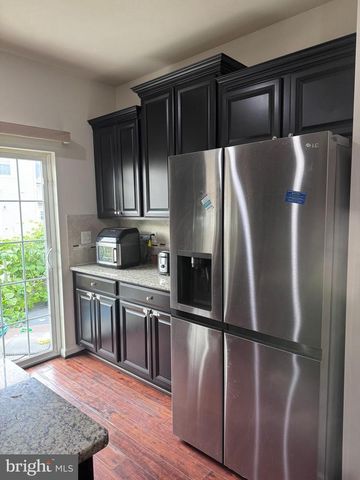 7359 SAINT MARGARETS BLVD, Hanover, MD 21076