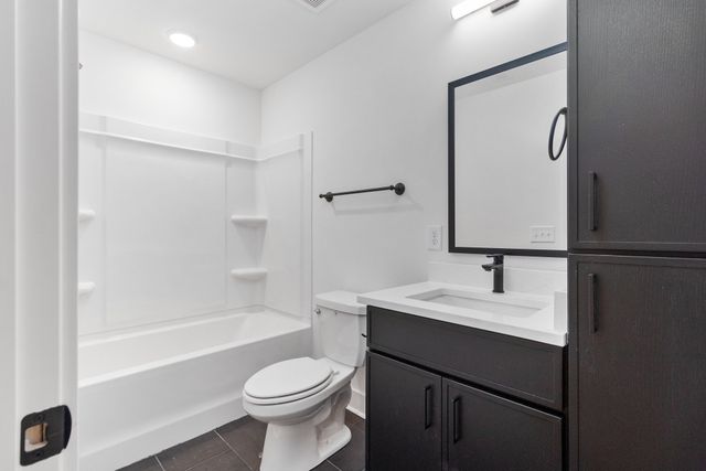 8 Dutch Drive, Clarksville, TN 37043