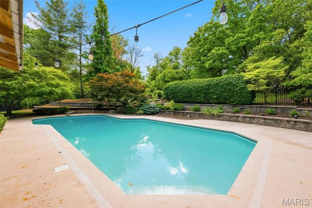 17954 Saddle Horn Road, Wildwood, MO 63038