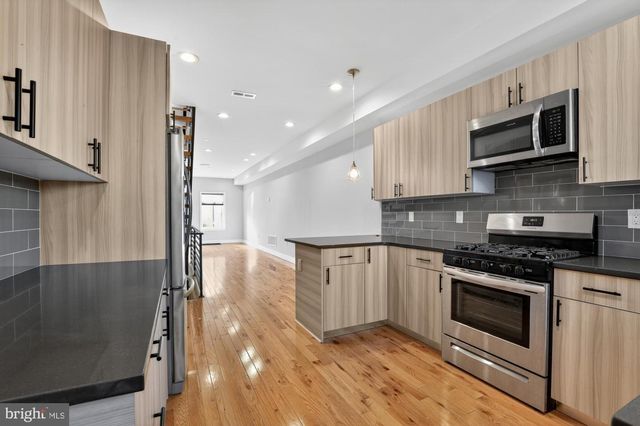 431 W NORRIS ST, Philadelphia, PA 19122