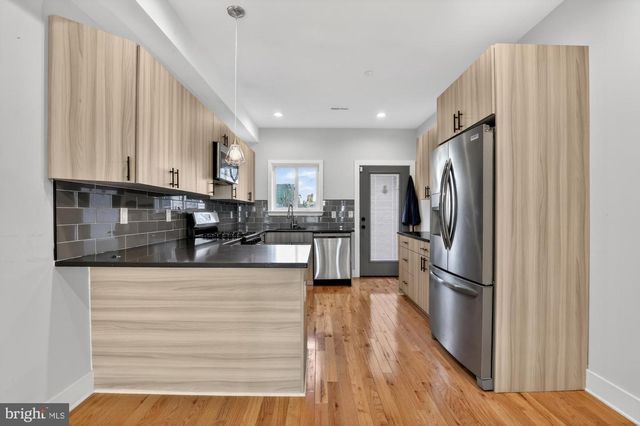 431 W NORRIS ST, Philadelphia, PA 19122