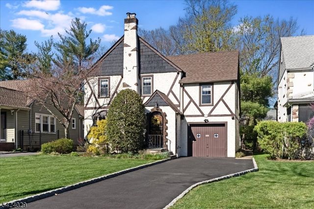 955 Summit Ave, Westfield Town, NJ 07090