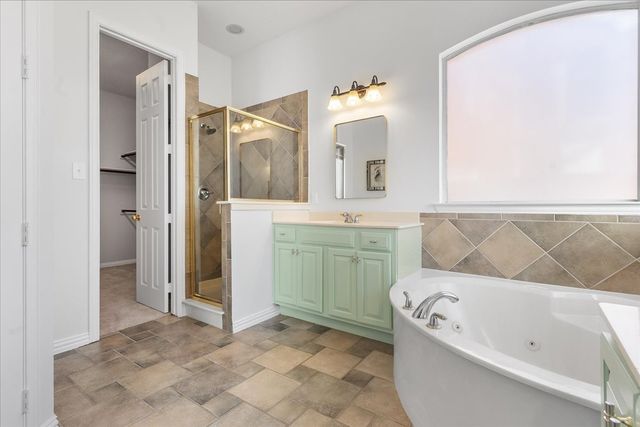 8306 Sawgrass Lane, Rowlett, TX 75089