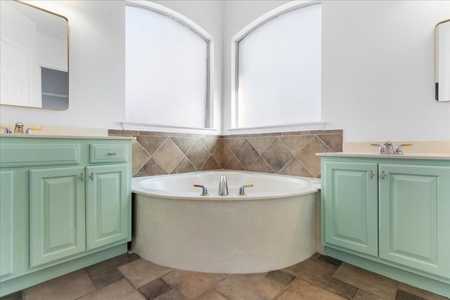 8306 Sawgrass Lane, Rowlett, TX 75089