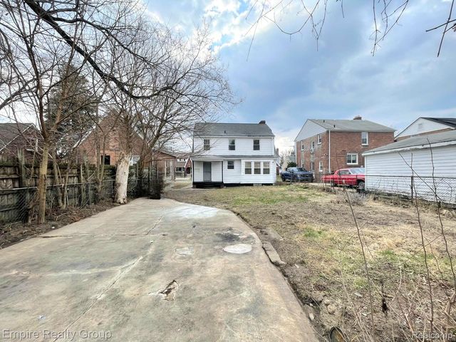 15330 Asbury Park, Detroit, MI 48227