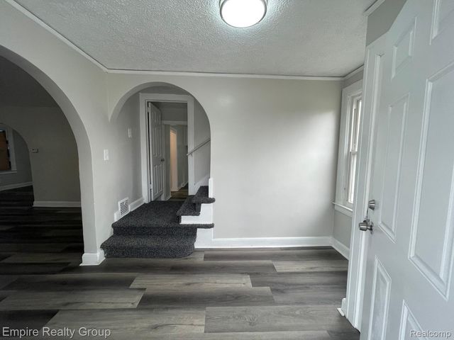 15330 Asbury Park, Detroit, MI 48227