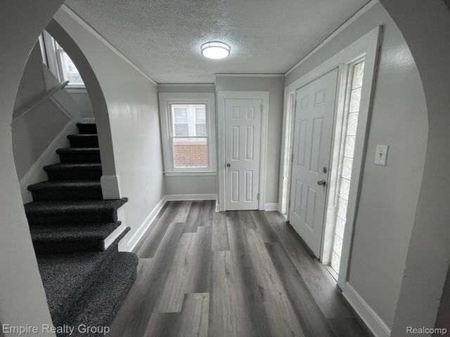 15330 Asbury Park, Detroit, MI 48227