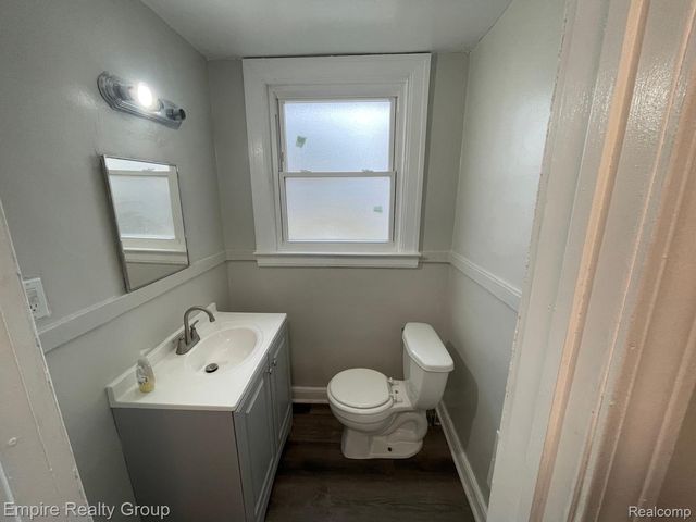 15330 Asbury Park, Detroit, MI 48227