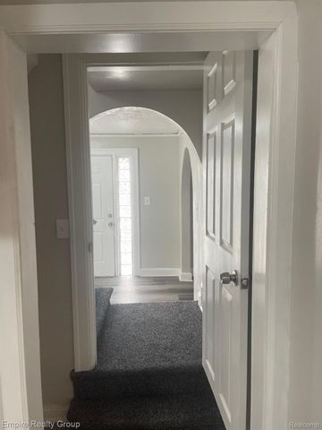 15330 Asbury Park, Detroit, MI 48227