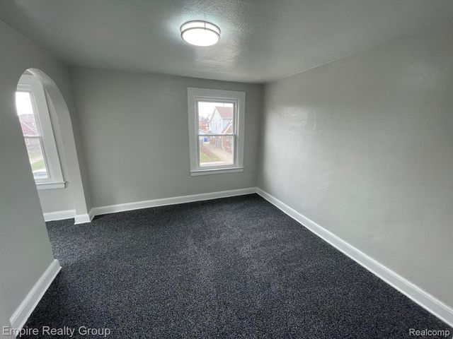 15330 Asbury Park, Detroit, MI 48227