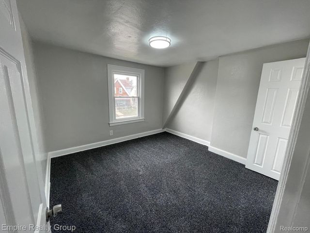 15330 Asbury Park, Detroit, MI 48227