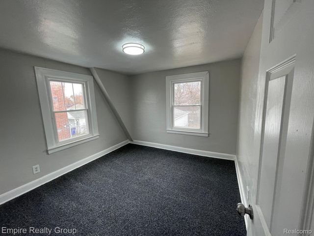 15330 Asbury Park, Detroit, MI 48227