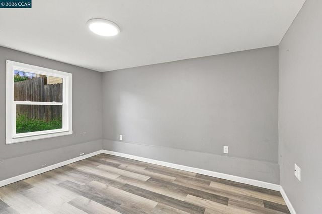 3223 San Jose Ave, Daly City, CA 94014