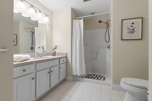 120 Wyllis Ave 310, Everett, MA 02149