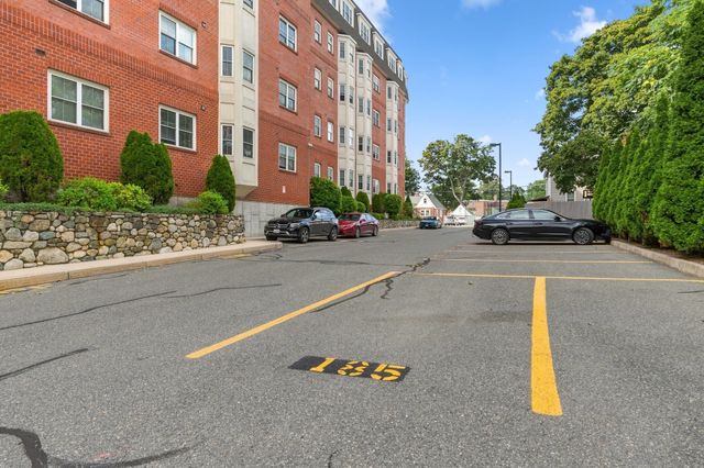 120 Wyllis Ave 310, Everett, MA 02149