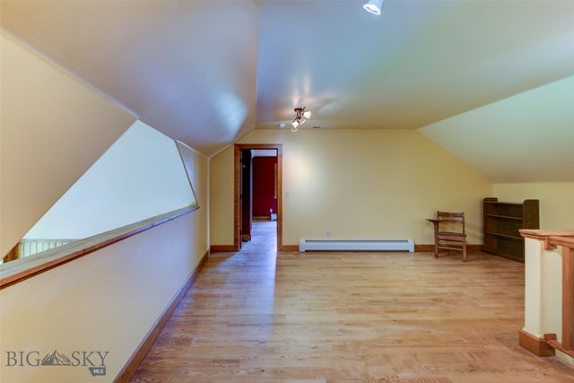 1986 E River Road, Livingston, MT 59047