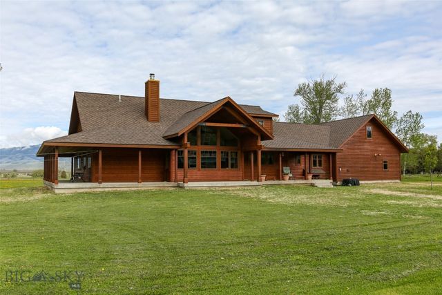 1986 E River Road, Livingston, MT 59047