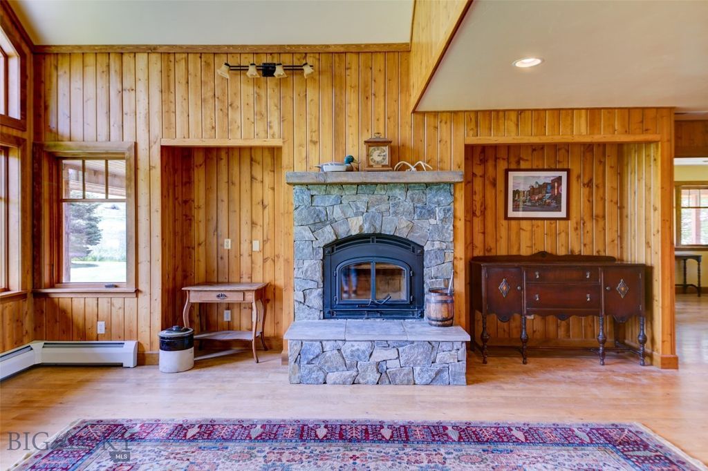 1986 E River Road, Livingston, MT 59047 photo 22