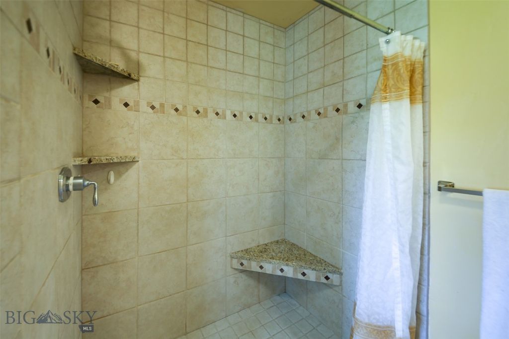 1986 E River Road, Livingston, MT 59047 photo 41