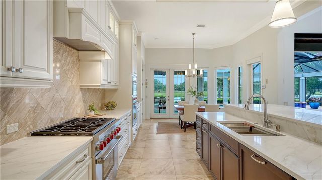 4127 FOUNDERS CLUB DRIVE, Sarasota, FL 34240