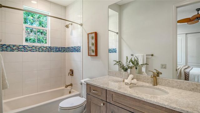 4127 FOUNDERS CLUB DRIVE, Sarasota, FL 34240