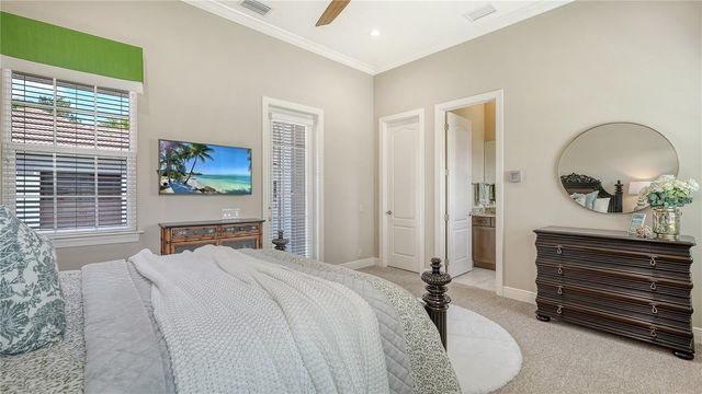 4127 FOUNDERS CLUB DRIVE, Sarasota, FL 34240