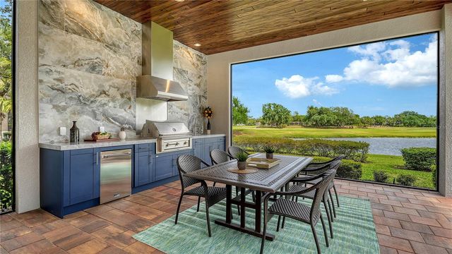 4127 FOUNDERS CLUB DRIVE, Sarasota, FL 34240