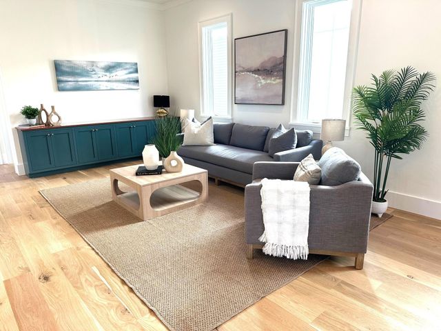 768 Gate Post Drive, Mount Pleasant, SC 29464