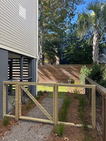 768 Gate Post Drive, Mount Pleasant, SC 29464