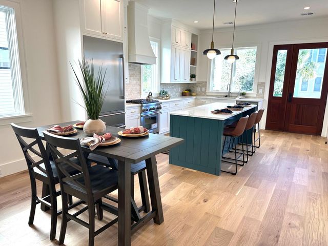 768 Gate Post Drive, Mount Pleasant, SC 29464