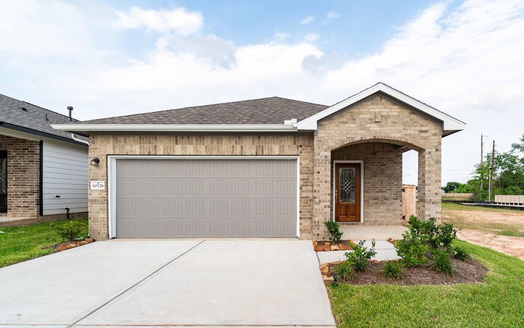 10778 Sora Drive, Willis, TX 77378