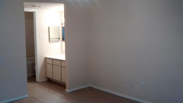 18519 Egret Bay Boulevard 1511, Webster, TX 77058